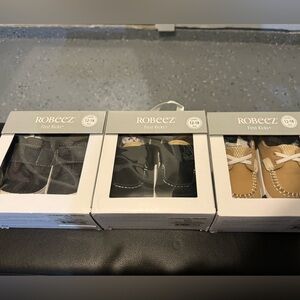 3 pairs of brand new unopened Robeez shoes size 12-18 month.